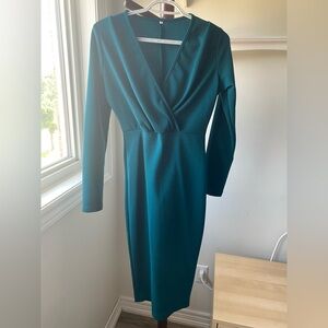 Elegant Teal Long Sleeve Dress